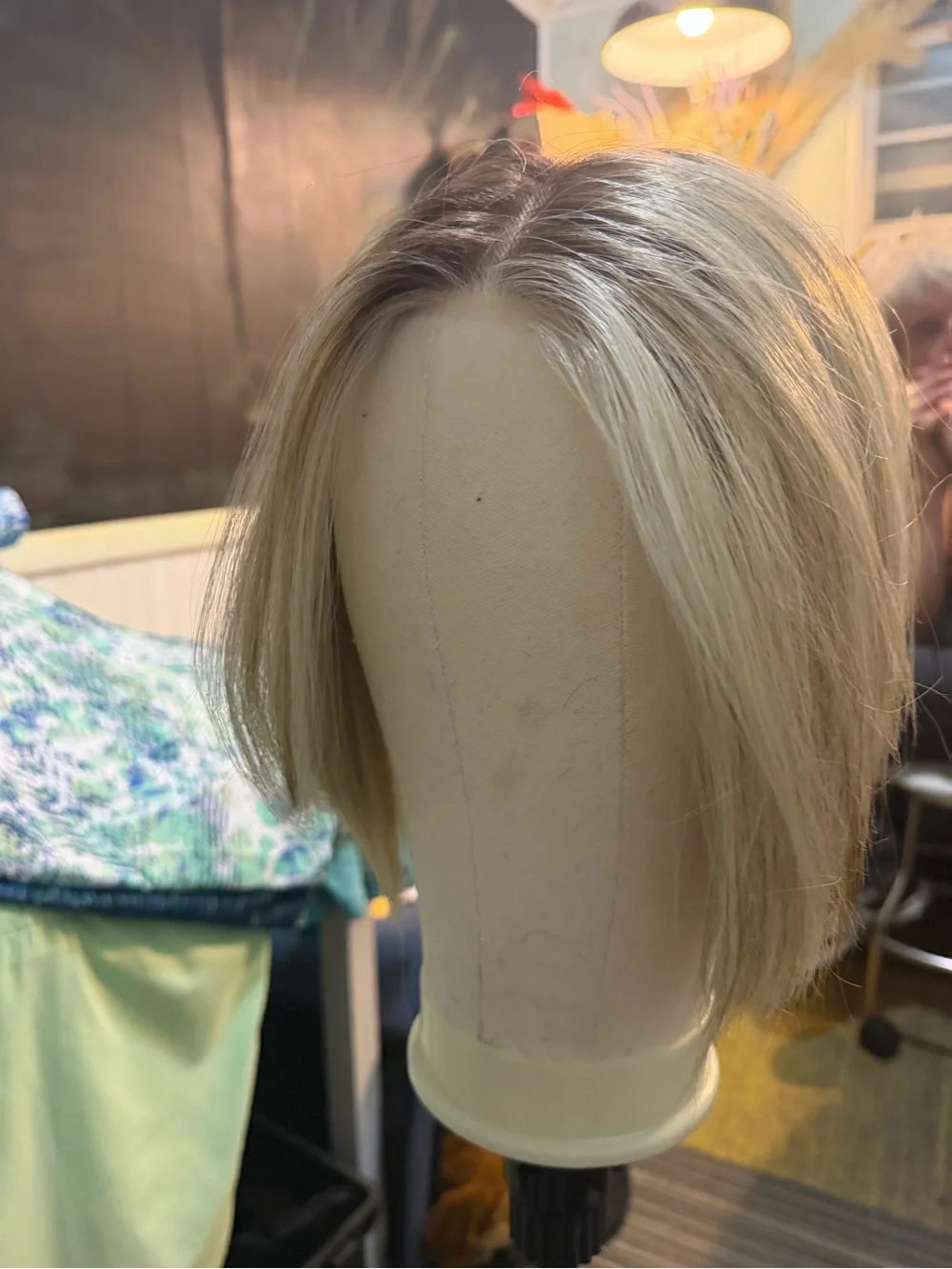 Short inverted bob Light Blonde Women's Wig - Natural Style